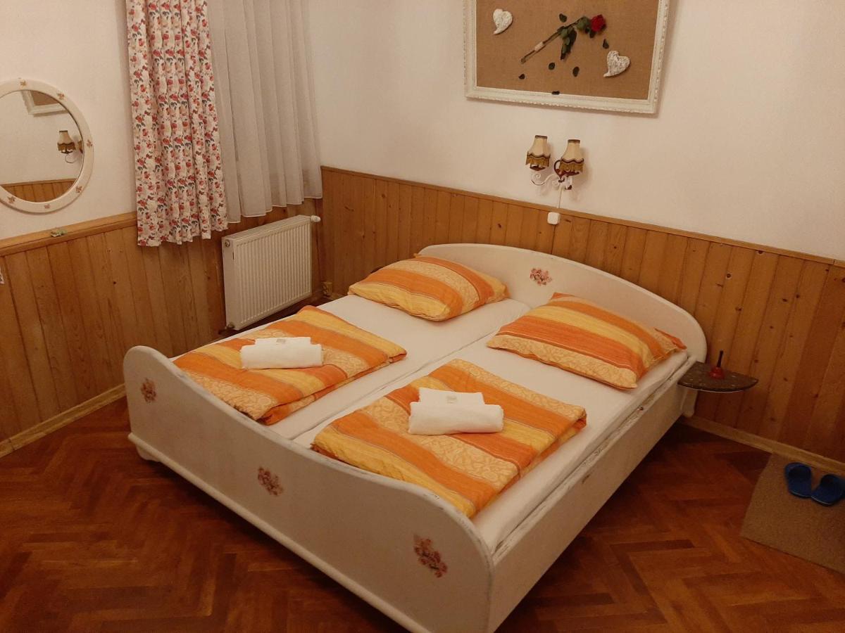 Ducville 1 Appartement Braşov Buitenkant foto